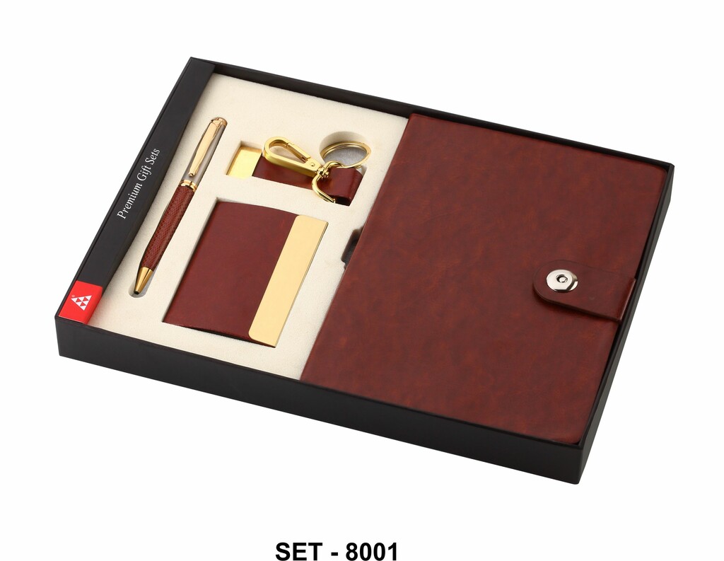 Premium Gift set. Wallet, Belt, Pen And Key Chain set. Giftcentre- Sr 137 -  Gift Centre
