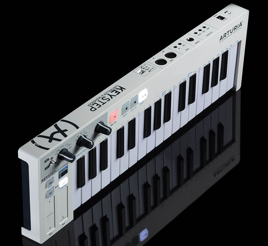 Arturia KeyStep 32-key Controller & Sequencer - White