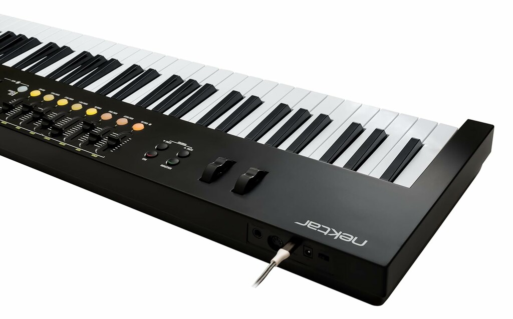 Nektar Impact LX88 Mk3 MIDI Controller