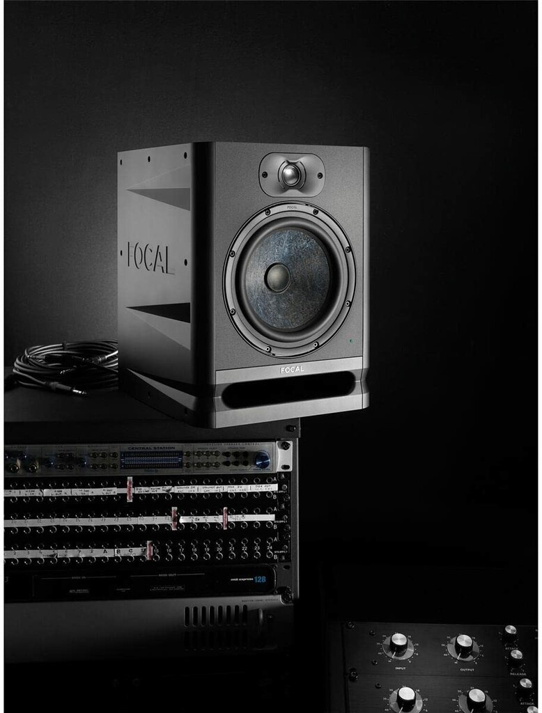 Focal Alpha 80 Evo 8-inch Powered Studio Monitor
